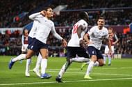 Liverpool celebrate Sadio Mane's last gasp winner